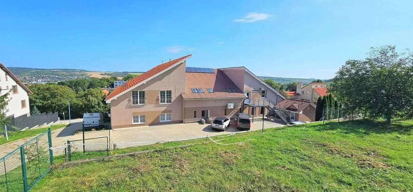 PNORF – 14 investičných garáží s pozemkom a el. prípojkou, od 19 m2, Koperníkova ul. - Bild 7